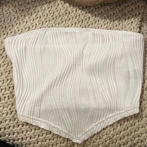 WHITE TUBE TOP WITH DESIGN🤍